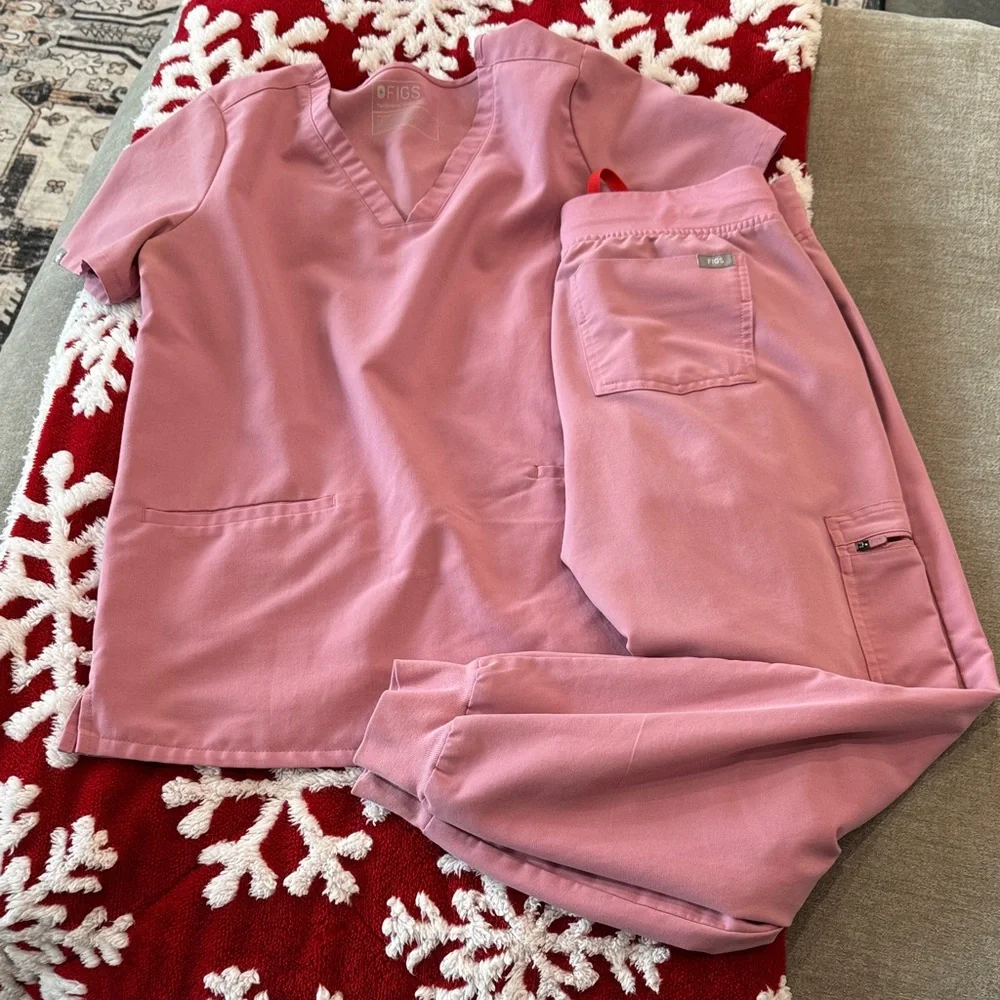 Figs Chalk Pink - Picture 1 of 1